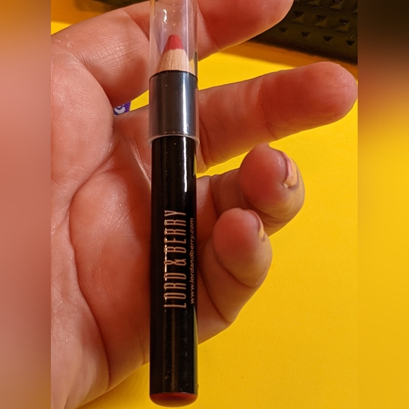 10 Piece Makeup Bundle - Picture 12 of 16